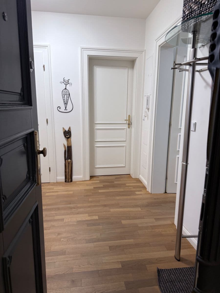 Predaj bytu 3-izbový 82 m², Nitranská, Praha, Praha Predaj bytu 3-izbový 82 m², Nitranská, Praha, Praha