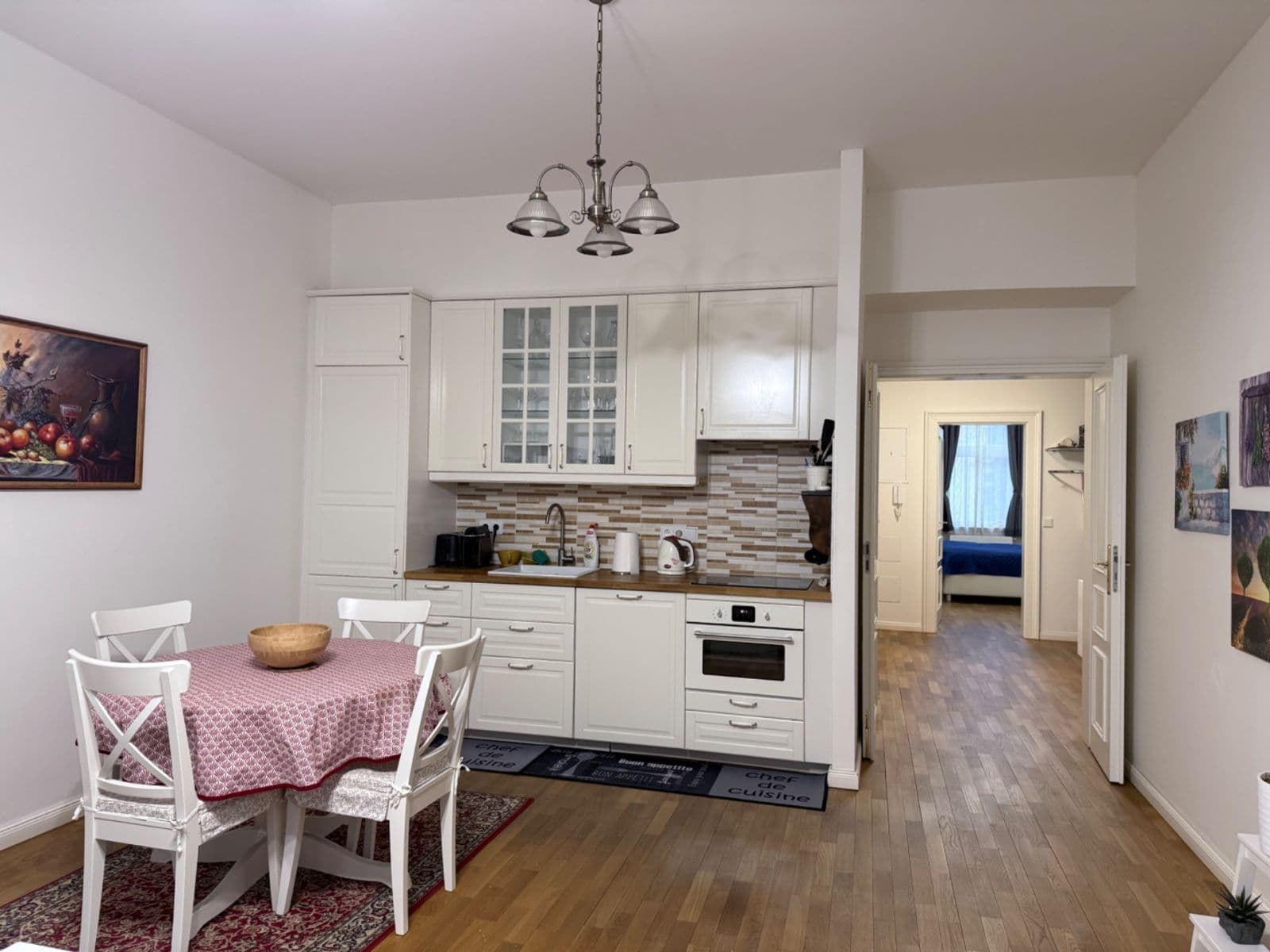 Predaj bytu 3-izbový 82 m², Nitranská, Praha, Praha Predaj bytu 3-izbový 82 m², Nitranská, Praha, Praha