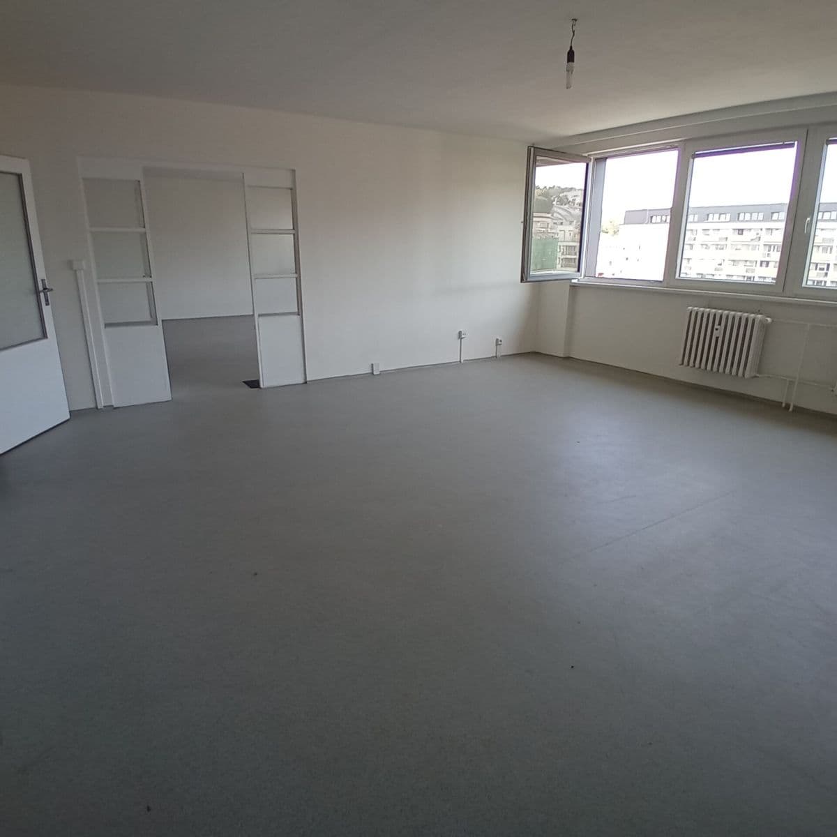 Prenájom nebytového priestoru 101 m², Českobratrská, Praha, Praha Prenájom nebytového priestoru 101 m², Českobratrská, Praha, Praha