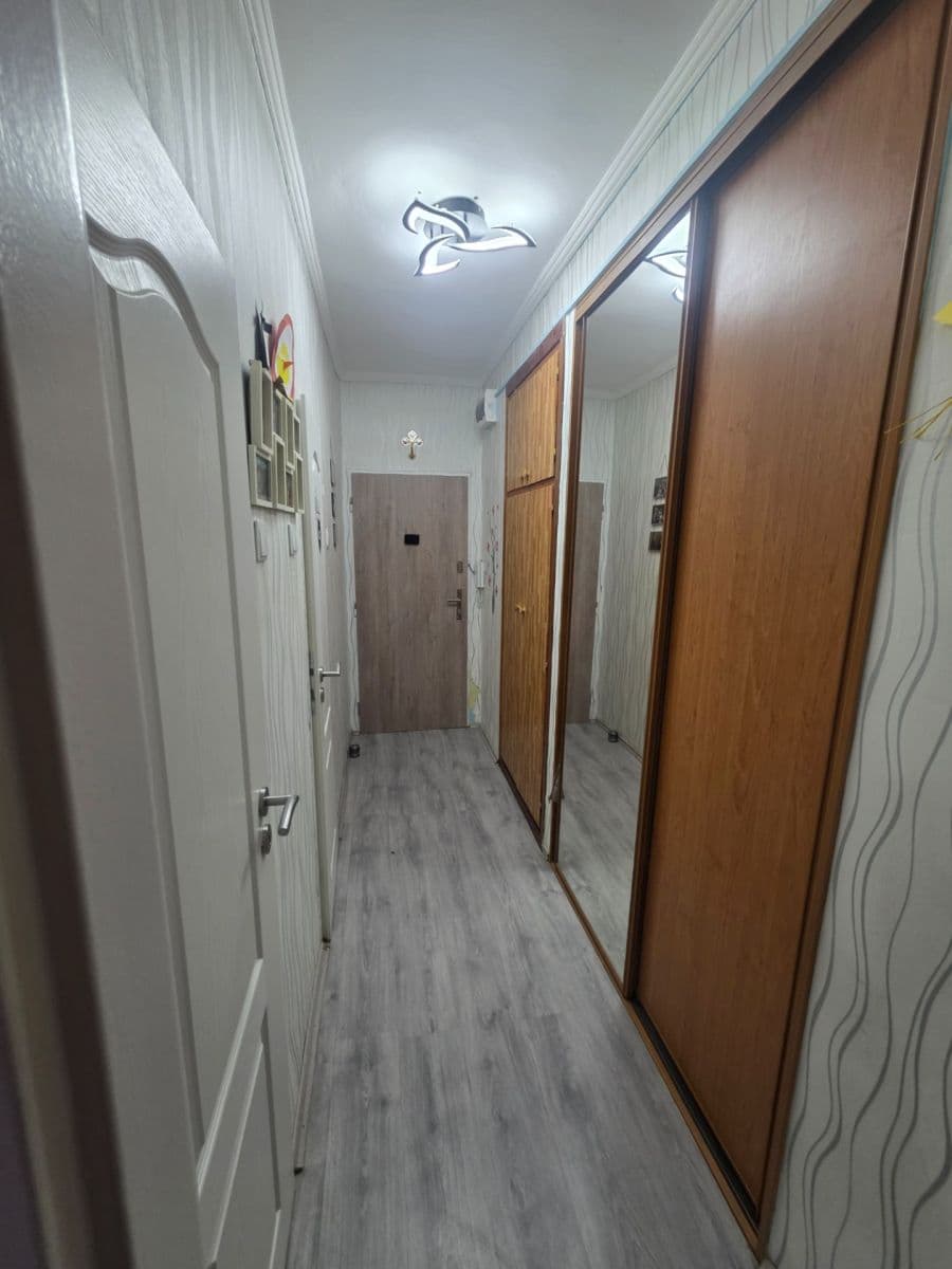 Predaj bytu 2-izbový 57 m², Hakenova, Kralupy nad Vltavou, Středočeský kraj Predaj bytu 2-izbový 57 m², Hakenova, Kralupy nad Vltavou, Středočeský kraj