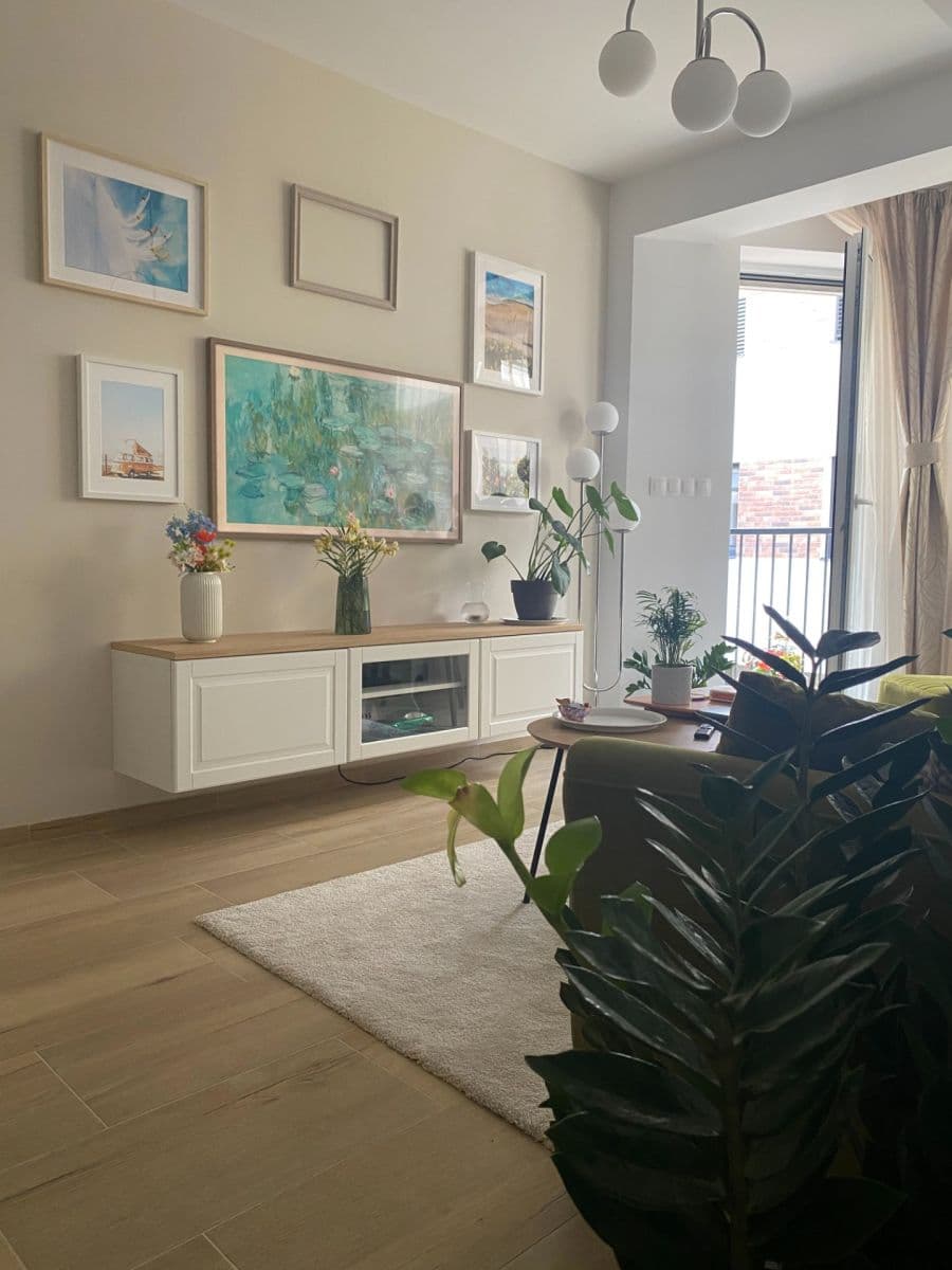 Prenájom bytu 2-izbový 58 m², Andreja Žarnova, Trnava, Trnavský kraj Prenájom bytu 2-izbový 58 m², Andreja Žarnova, Trnava, Trnavský kraj