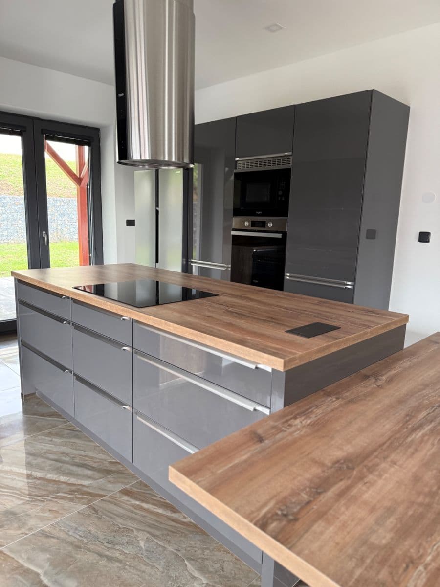 Predaj domu 180 m², pozemek 881 m², Tyršova, Lipník nad Bečvou, Olomoucký kraj Predaj domu 180 m², pozemek 881 m², Tyršova, Lipník nad Bečvou, Olomoucký kraj