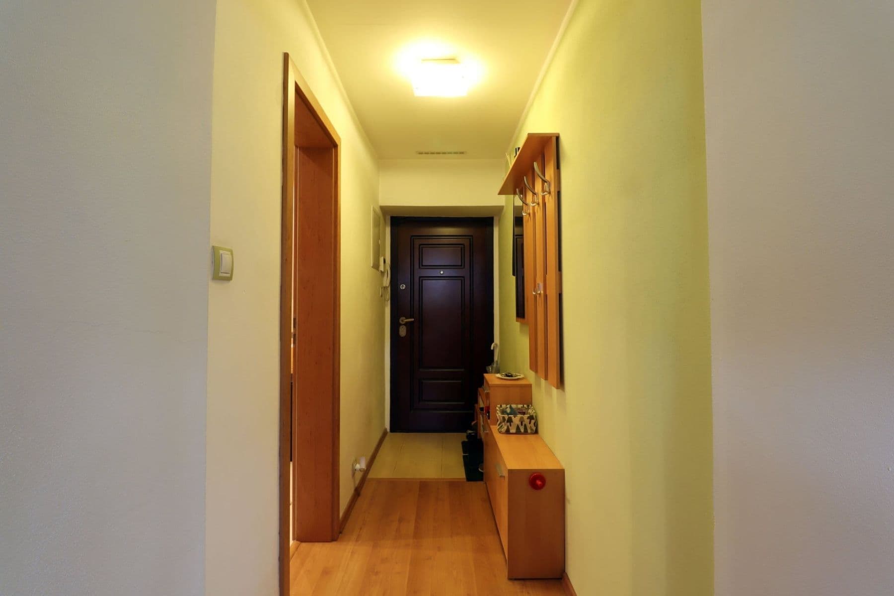 Prenájom bytu 2-izbový 66 m², V Holešovičkách, Praha, Praha Prenájom bytu 2-izbový 66 m², V Holešovičkách, Praha, Praha