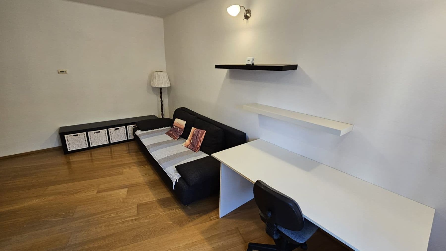 Prenájom bytu 2-izbový 39 m², Biskupcova, Praha, Praha Prenájom bytu 2-izbový 39 m², Biskupcova, Praha, Praha