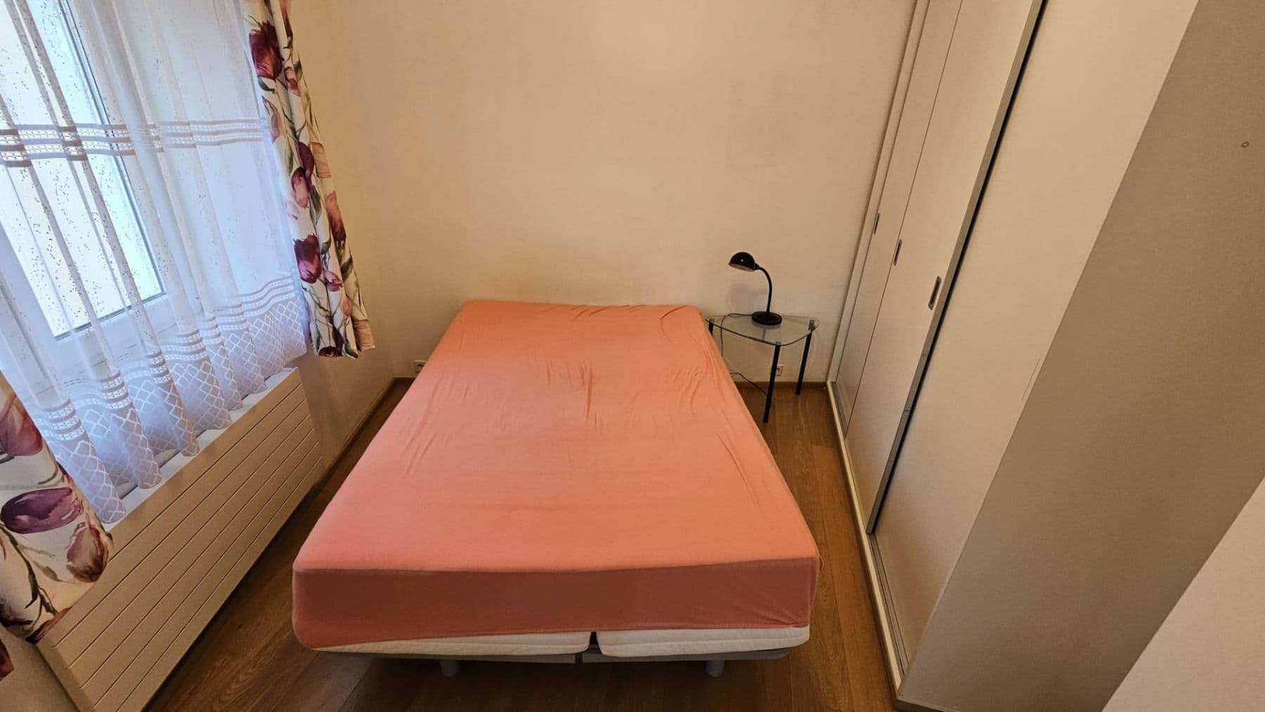 Prenájom bytu 2-izbový 39 m², Biskupcova, Praha, Praha Prenájom bytu 2-izbový 39 m², Biskupcova, Praha, Praha