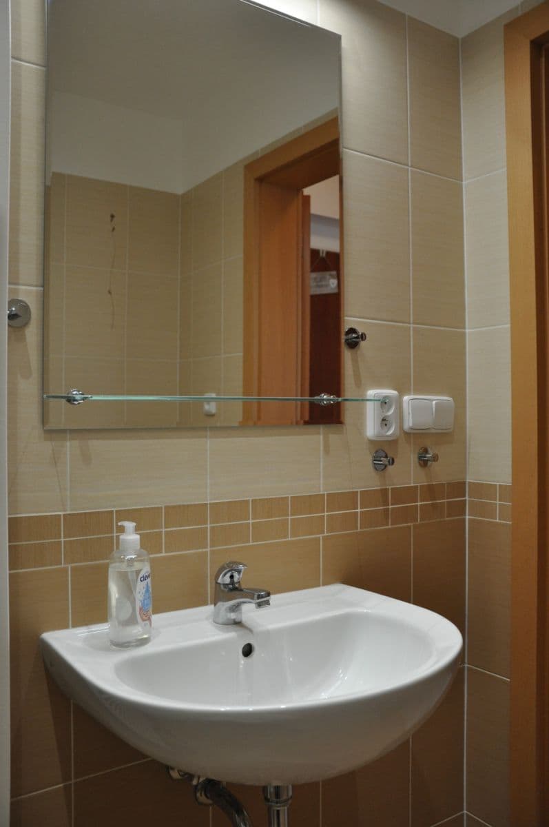 Predaj bytu 1-izbový 34 m², Míšovická, Praha, Praha Predaj bytu 1-izbový 34 m², Míšovická, Praha, Praha