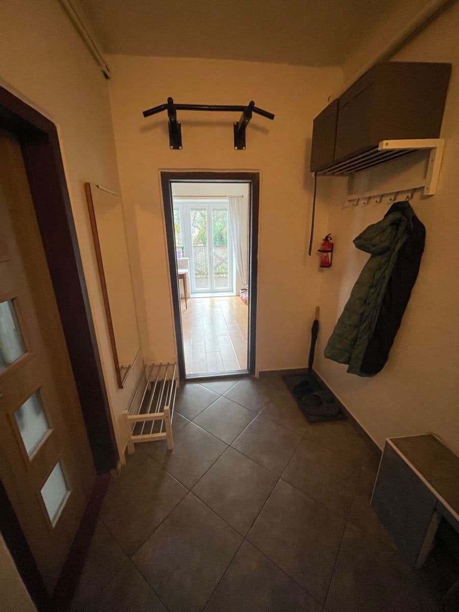Prenájom bytu 1-izbový 60 m², U Lesíčka, Liberec, Liberecký kraj Prenájom bytu 1-izbový 60 m², U Lesíčka, Liberec, Liberecký kraj