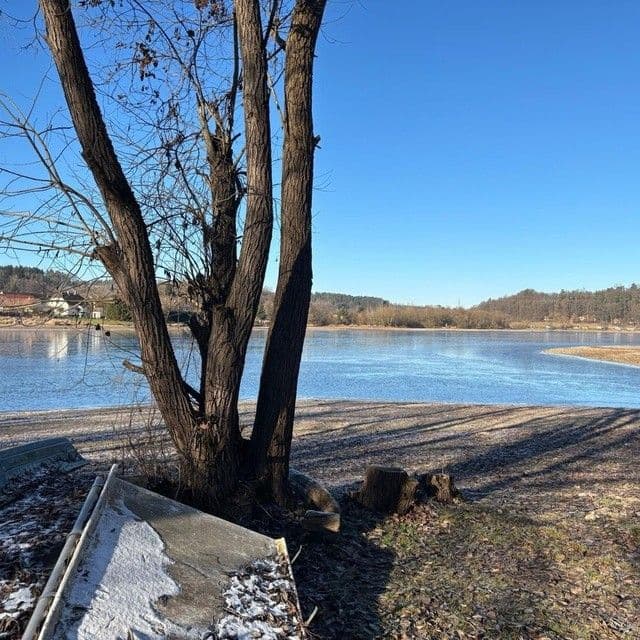 Predaj rekreačného objektu 225 m², pozemek 225 m², Hluboká nad Vltavou, Jihočeský kraj Predaj rekreačného objektu 225 m², pozemek 225 m², Hluboká nad Vltavou, Jihočeský kraj