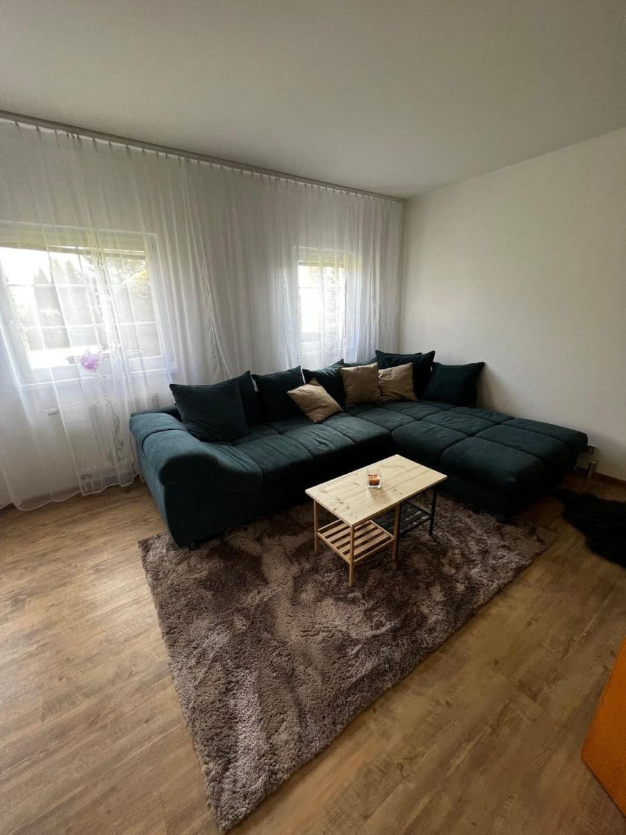 Prenájom domu 128 m², pozemek 1.200 m², V Pálce, Křenice, Středočeský kraj Prenájom domu 128 m², pozemek 1.200 m², V Pálce, Křenice, Středočeský kraj