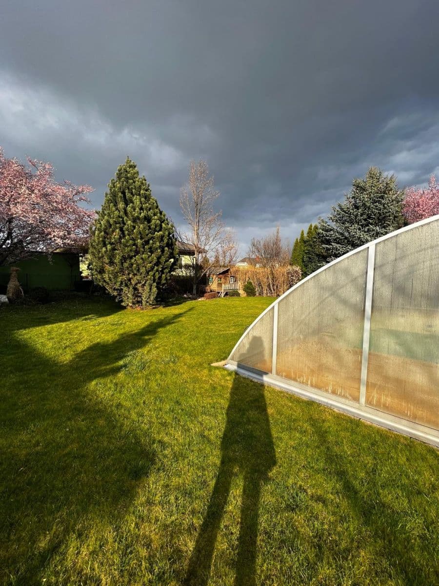 Prenájom domu 128 m², pozemek 1.200 m², V Pálce, Křenice, Středočeský kraj Prenájom domu 128 m², pozemek 1.200 m², V Pálce, Křenice, Středočeský kraj