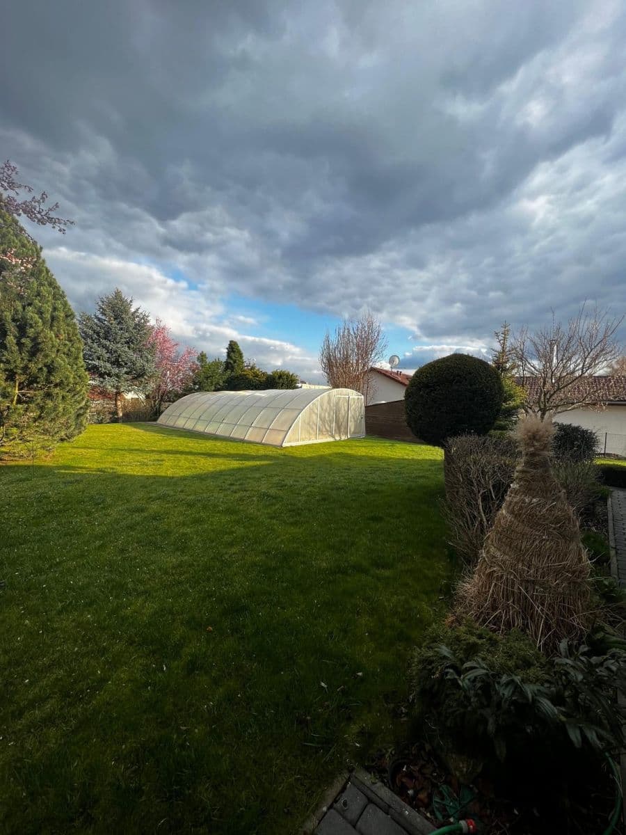 Prenájom domu 128 m², pozemek 1.200 m², V Pálce, Křenice, Středočeský kraj Prenájom domu 128 m², pozemek 1.200 m², V Pálce, Křenice, Středočeský kraj