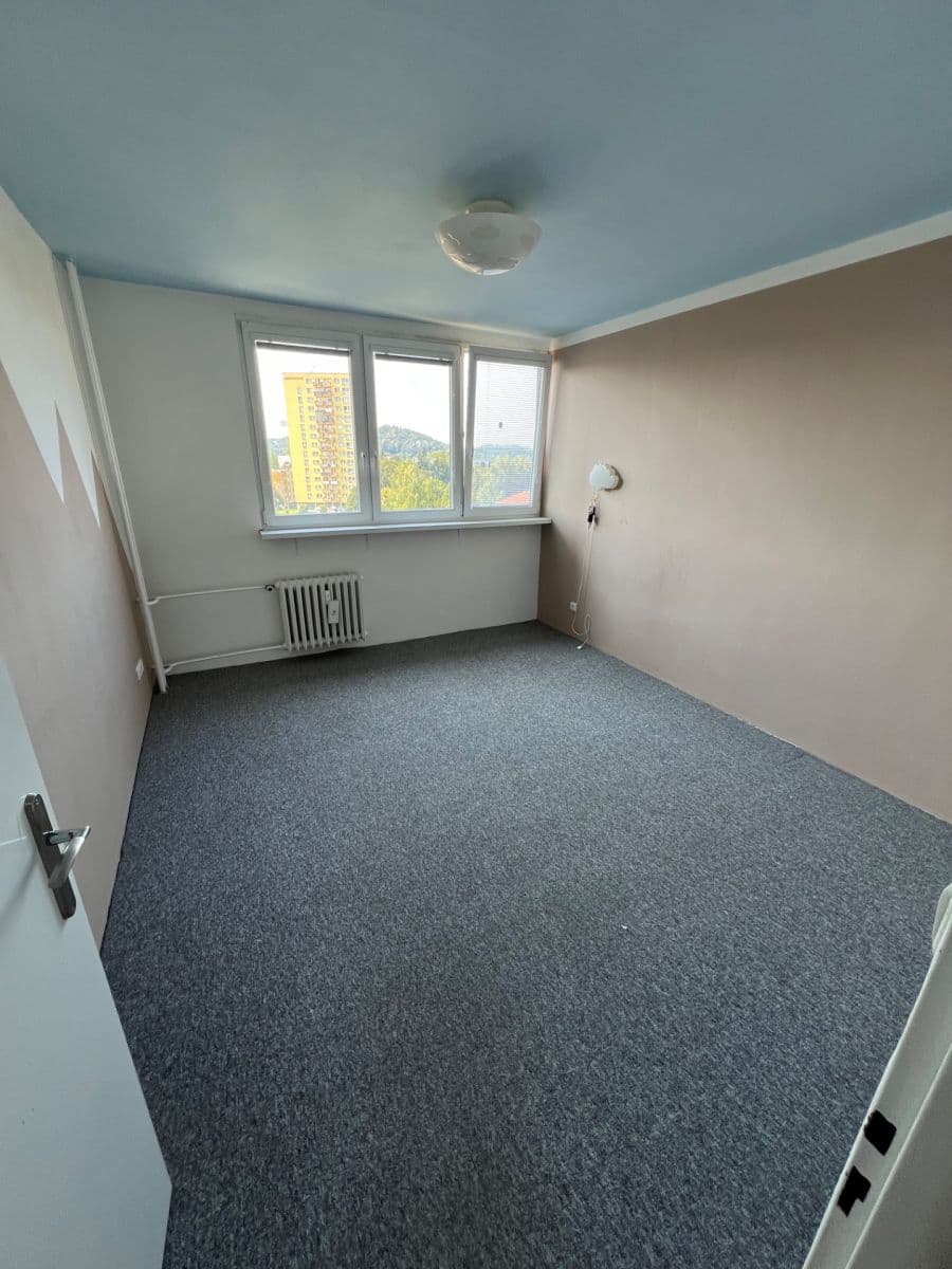 Prenájom bytu 3-izbový 71 m², Ostravská, Frýdek-Místek, Moravskoslezský kraj Prenájom bytu 3-izbový 71 m², Ostravská, Frýdek-Místek, Moravskoslezský kraj