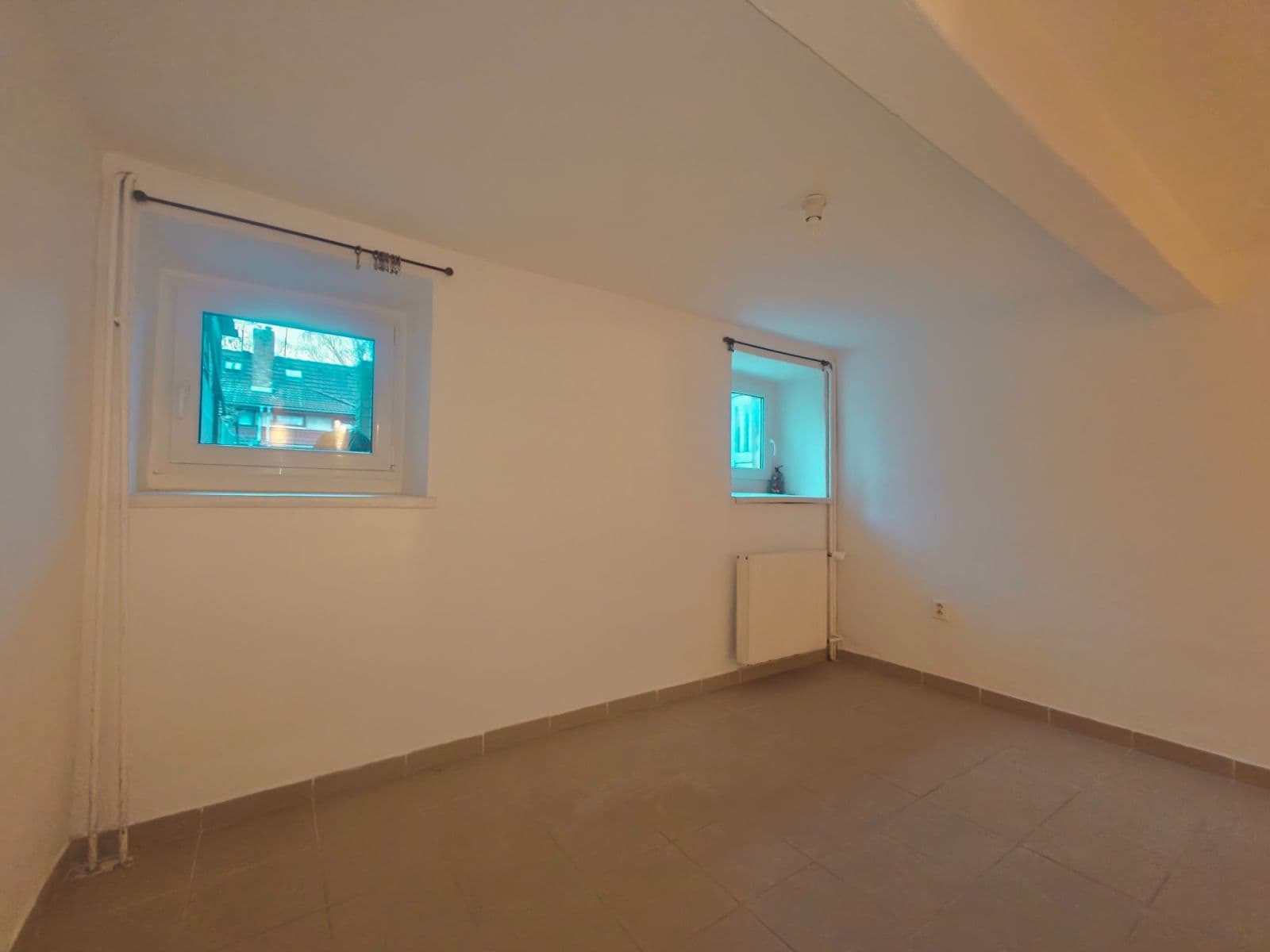 Prenájom domu 96 m², pozemek 100 m², Přímá, Praha, Praha Prenájom domu 96 m², pozemek 100 m², Přímá, Praha, Praha