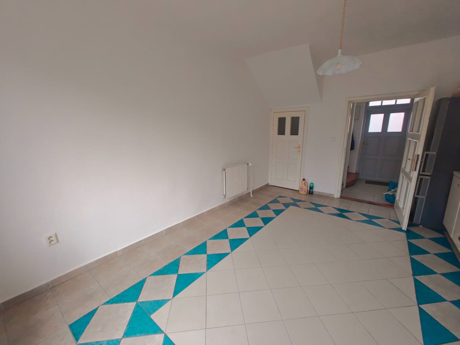 Prenájom domu 96 m², pozemek 100 m², Přímá, Praha, Praha Prenájom domu 96 m², pozemek 100 m², Přímá, Praha, Praha