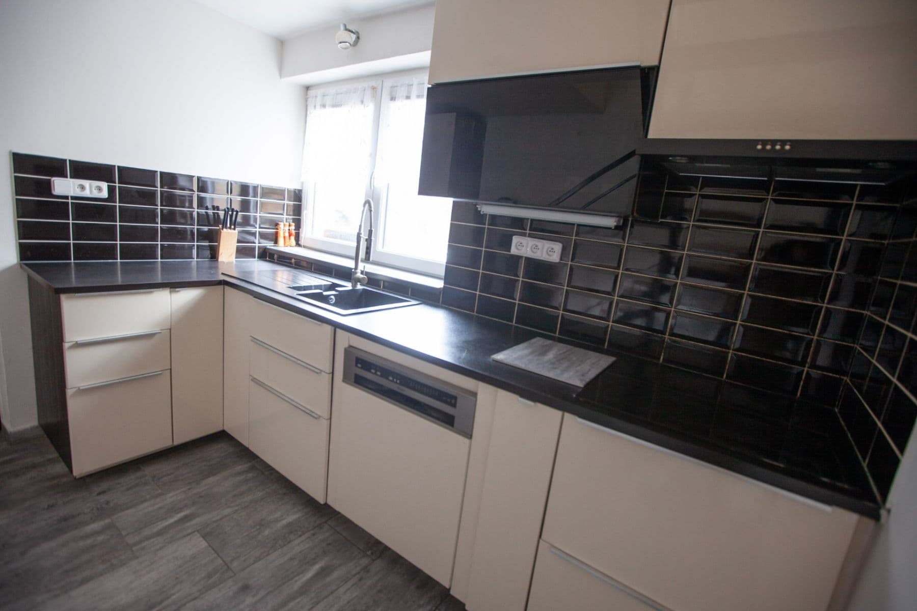 Predaj domu 160 m², pozemek 889 m², Ke Břvům, Praha, Praha Predaj domu 160 m², pozemek 889 m², Ke Břvům, Praha, Praha