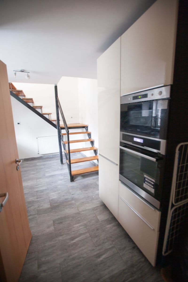 Predaj domu 160 m², pozemek 889 m², Ke Břvům, Praha, Praha Predaj domu 160 m², pozemek 889 m², Ke Břvům, Praha, Praha