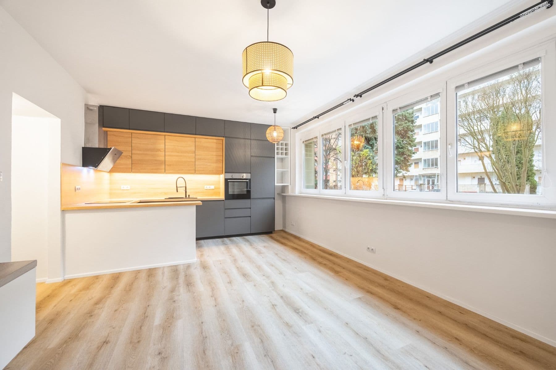 Predaj bytu 2-izbový 51 m², Humpolecká, Praha, Praha Predaj bytu 2-izbový 51 m², Humpolecká, Praha, Praha