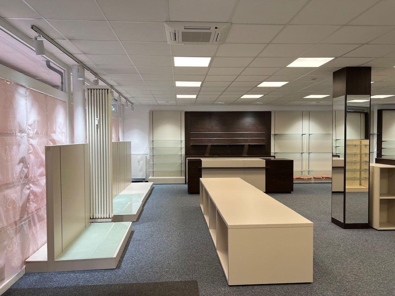 Prenájom nebytového priestoru 92 m², Hauptstraße 3-5, Recke, Severné Porýnie - Westfálsko Prenájom nebytového priestoru 92 m², Hauptstraße 3-5, Recke, Severné Porýnie - Westfálsko