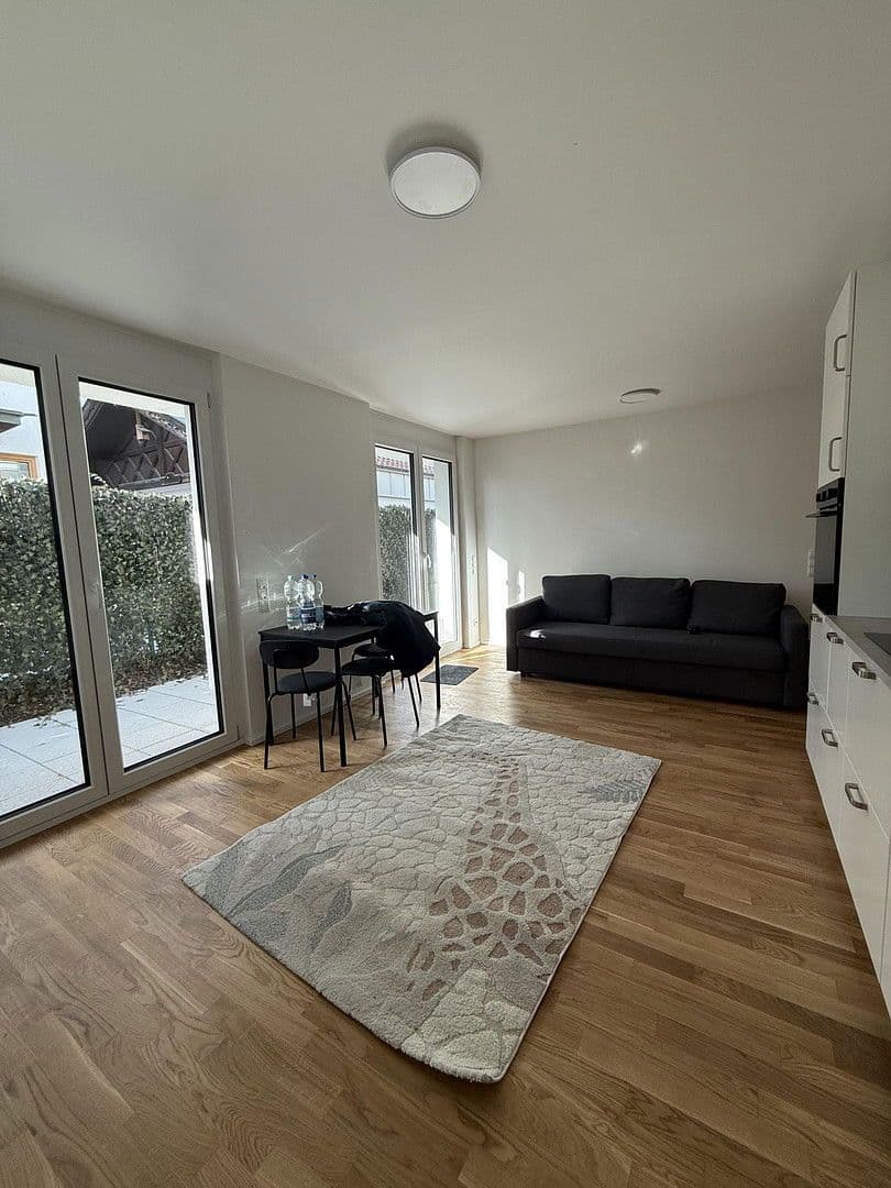 Prenájom bytu 2-izbový 54 m², Neufahrn bei Freising, Bavorsko Prenájom bytu 2-izbový 54 m², Neufahrn bei Freising, Bavorsko