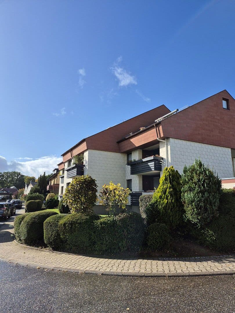 Prenájom bytu 3-izbový 74 m², Pforzheim, Bádensko-Wurttembersko Prenájom bytu 3-izbový 74 m², Pforzheim, Bádensko-Wurttembersko