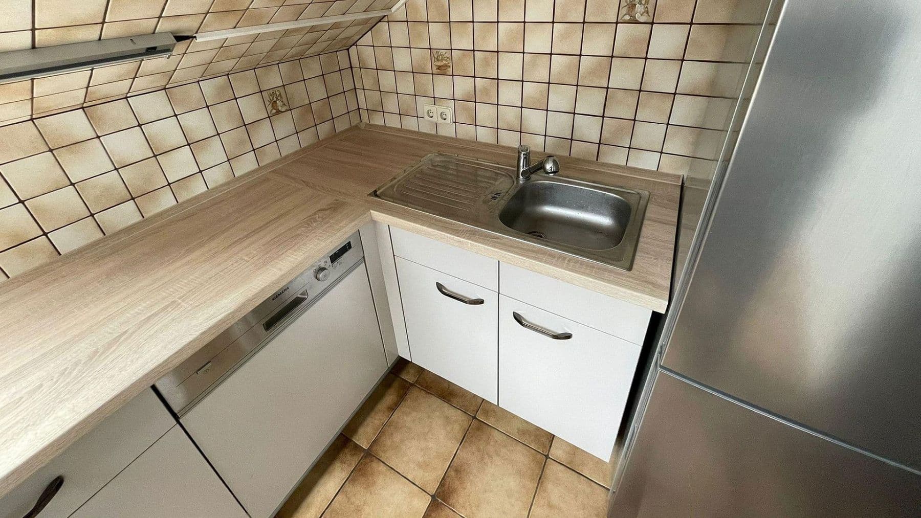 Prenájom bytu 3-izbový 74 m², Pforzheim, Bádensko-Wurttembersko Prenájom bytu 3-izbový 74 m², Pforzheim, Bádensko-Wurttembersko