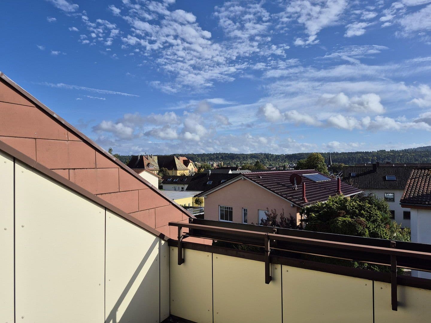 Prenájom bytu 3-izbový 74 m², Pforzheim, Bádensko-Wurttembersko Prenájom bytu 3-izbový 74 m², Pforzheim, Bádensko-Wurttembersko