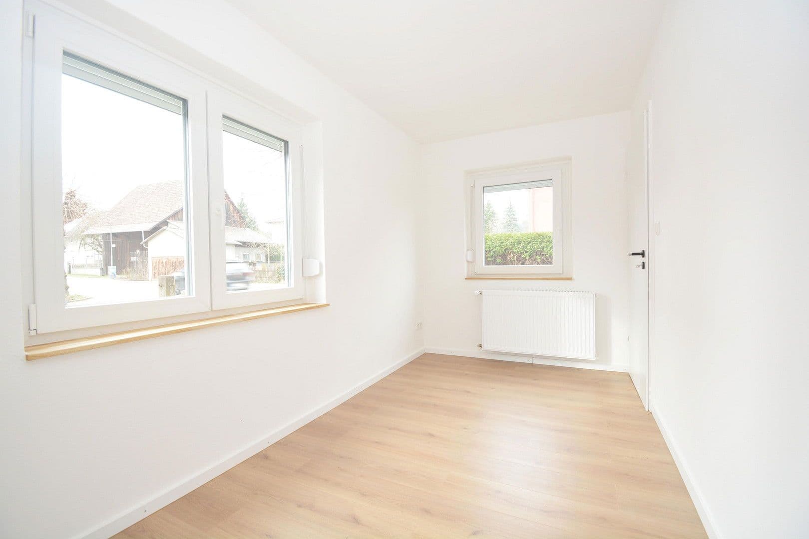 Predaj domu 122 m², pozemek 116 m², Hauptstraße 21, Ebersdorf b.Coburg, Bavorsko Predaj domu 122 m², pozemek 116 m², Hauptstraße 21, Ebersdorf b.Coburg, Bavorsko