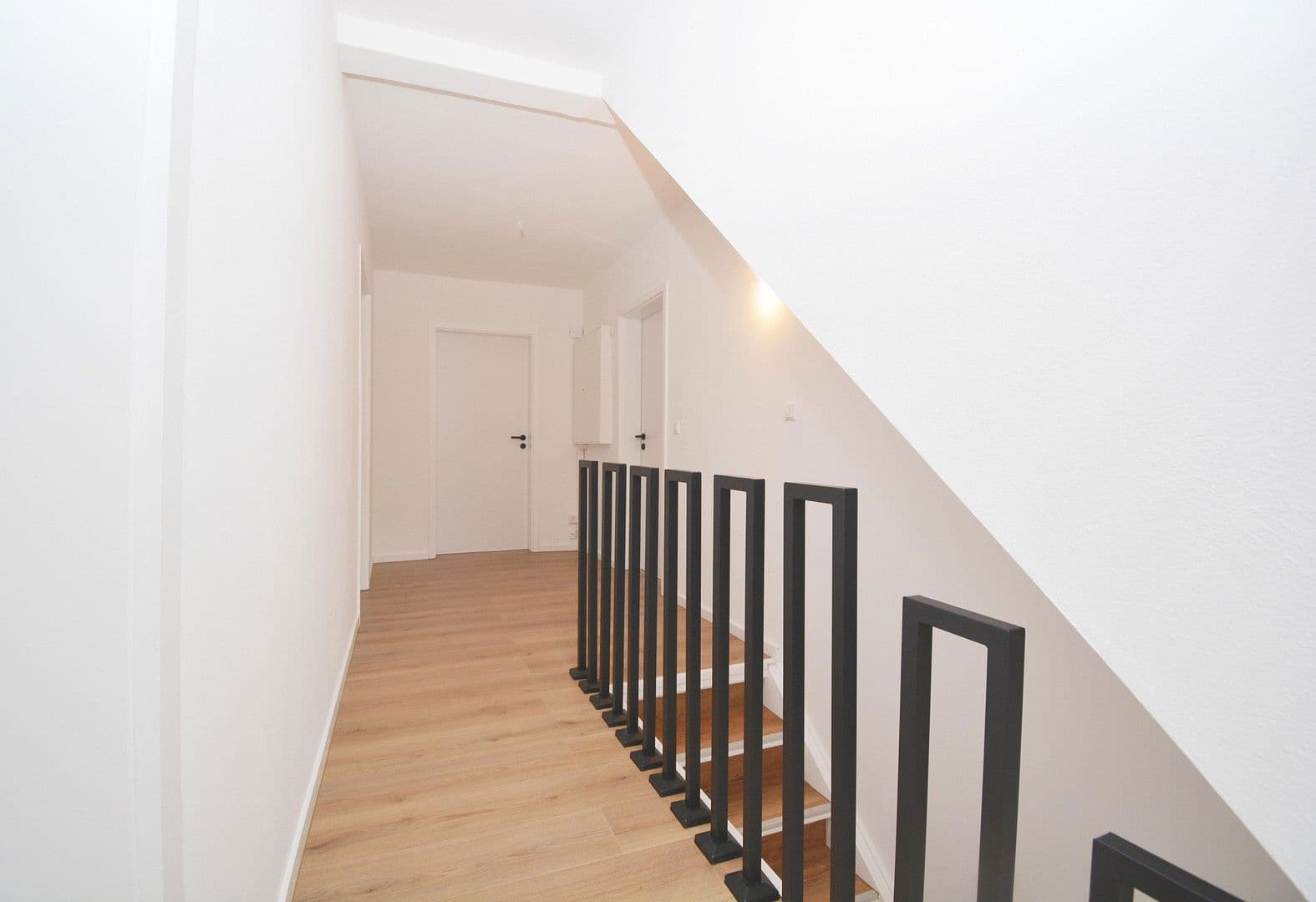 Predaj domu 122 m², pozemek 116 m², Hauptstraße 21, Ebersdorf b.Coburg, Bavorsko Predaj domu 122 m², pozemek 116 m², Hauptstraße 21, Ebersdorf b.Coburg, Bavorsko