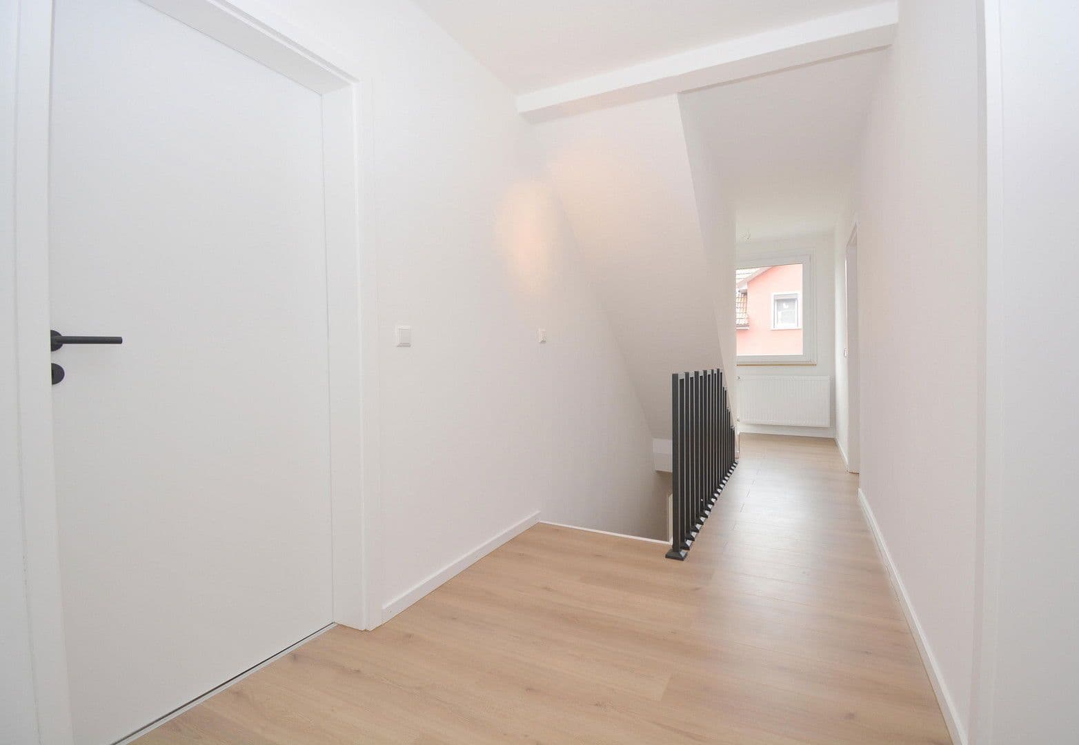 Predaj domu 122 m², pozemek 116 m², Hauptstraße 21, Ebersdorf b.Coburg, Bavorsko Predaj domu 122 m², pozemek 116 m², Hauptstraße 21, Ebersdorf b.Coburg, Bavorsko