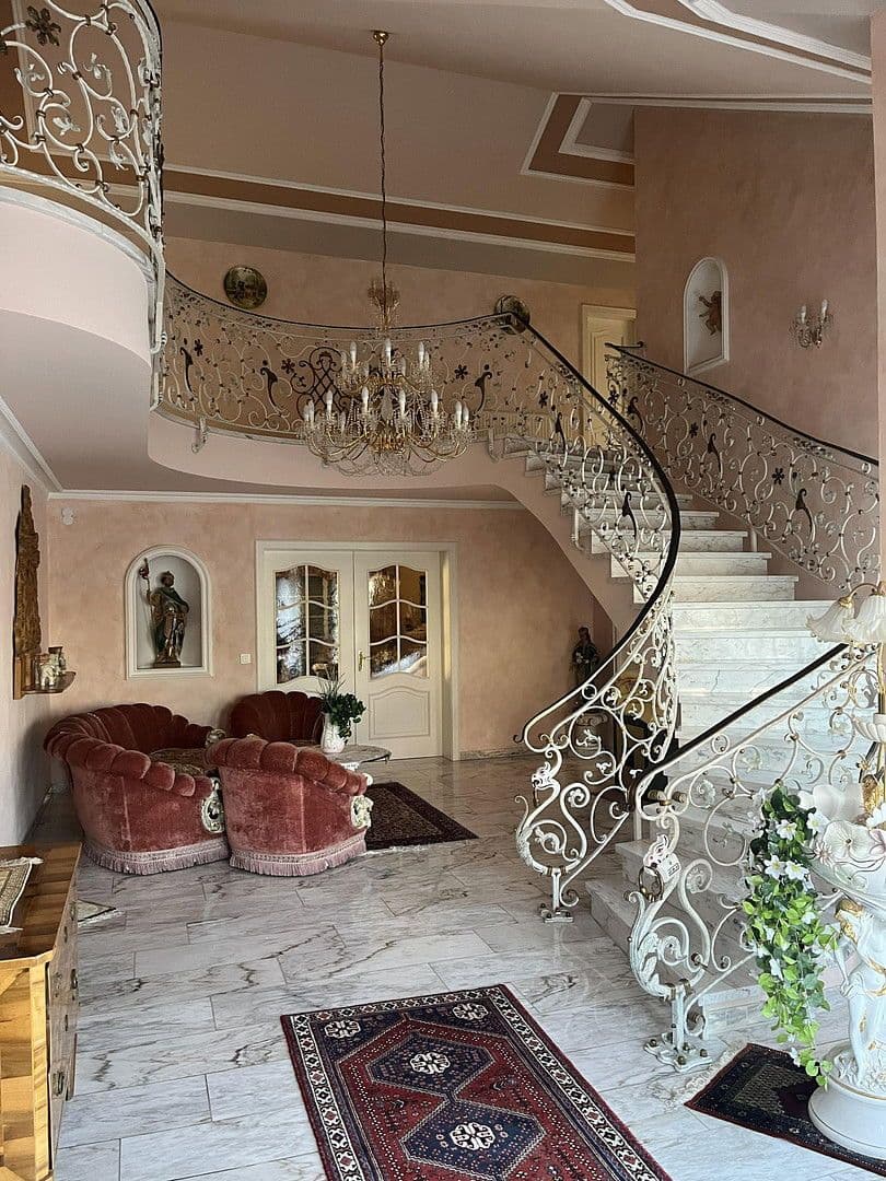 Predaj domu 400 m², pozemek 2.000 m², Birkenwaldstrasse 43, Fichtenau, Bádensko-Wurttembersko Predaj domu 400 m², pozemek 2.000 m², Birkenwaldstrasse 43, Fichtenau, Bádensko-Wurttembersko