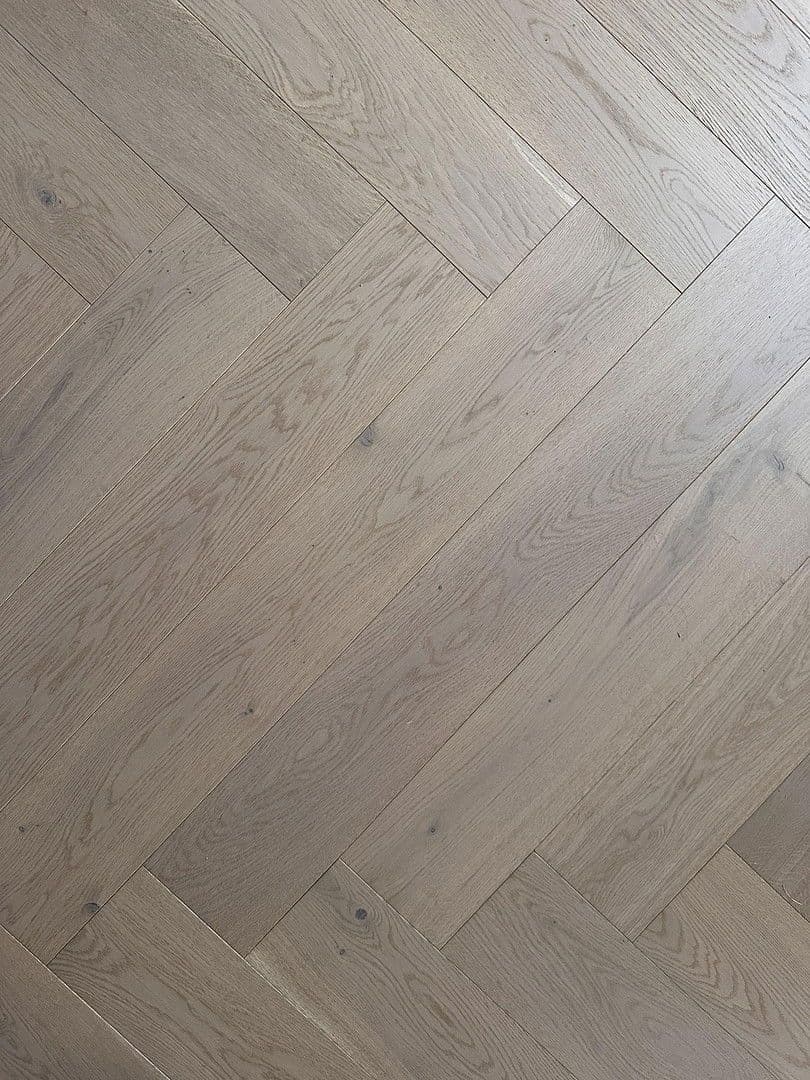 Predaj bytu 3-izbový 100 m², Rottenburg a. d. Laaber, Bavorsko Predaj bytu 3-izbový 100 m², Rottenburg a. d. Laaber, Bavorsko