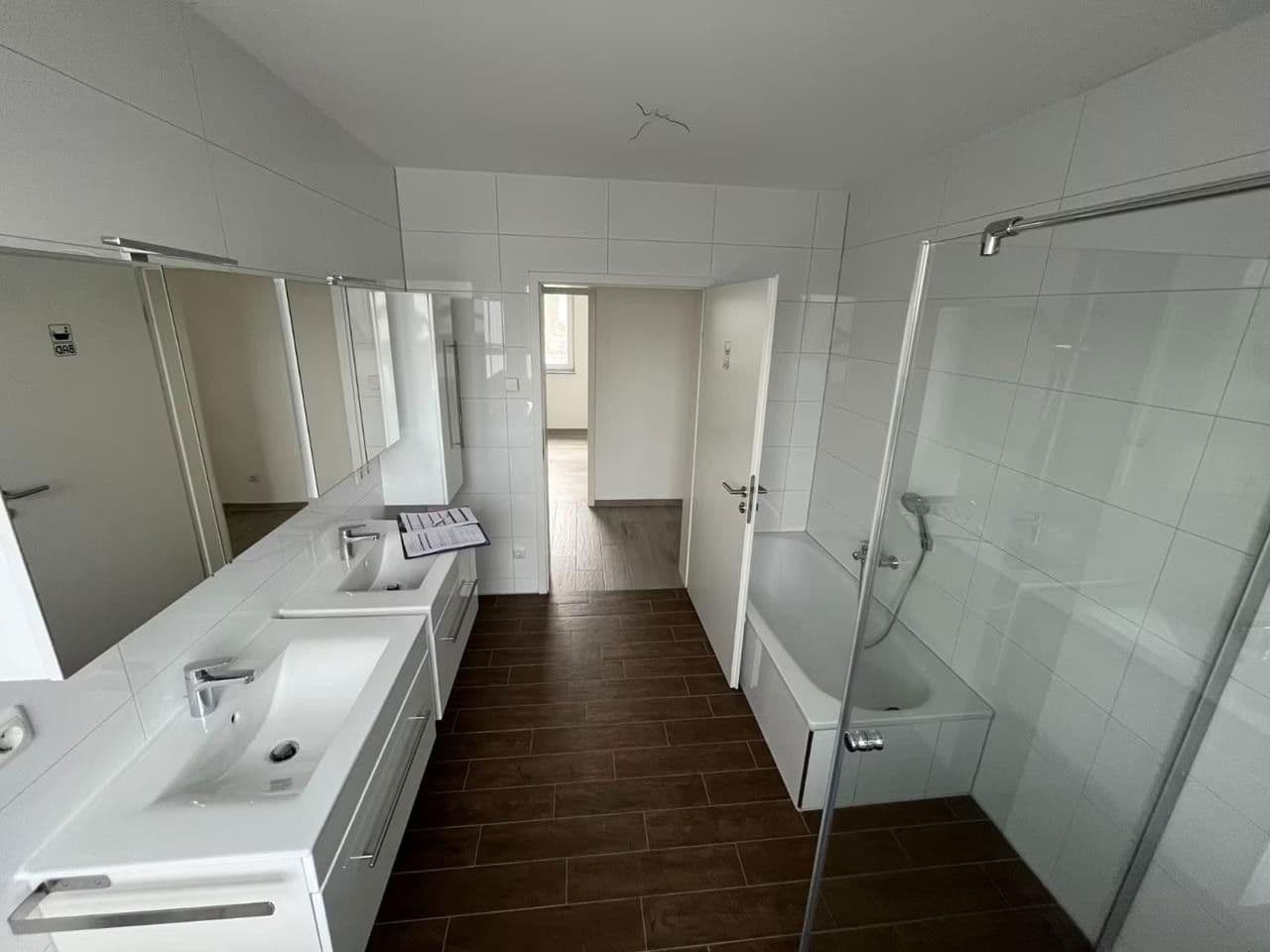 Predaj domu 450 m², pozemek 1.000 m², Ebsdorfergrund, Hesensko Predaj domu 450 m², pozemek 1.000 m², Ebsdorfergrund, Hesensko