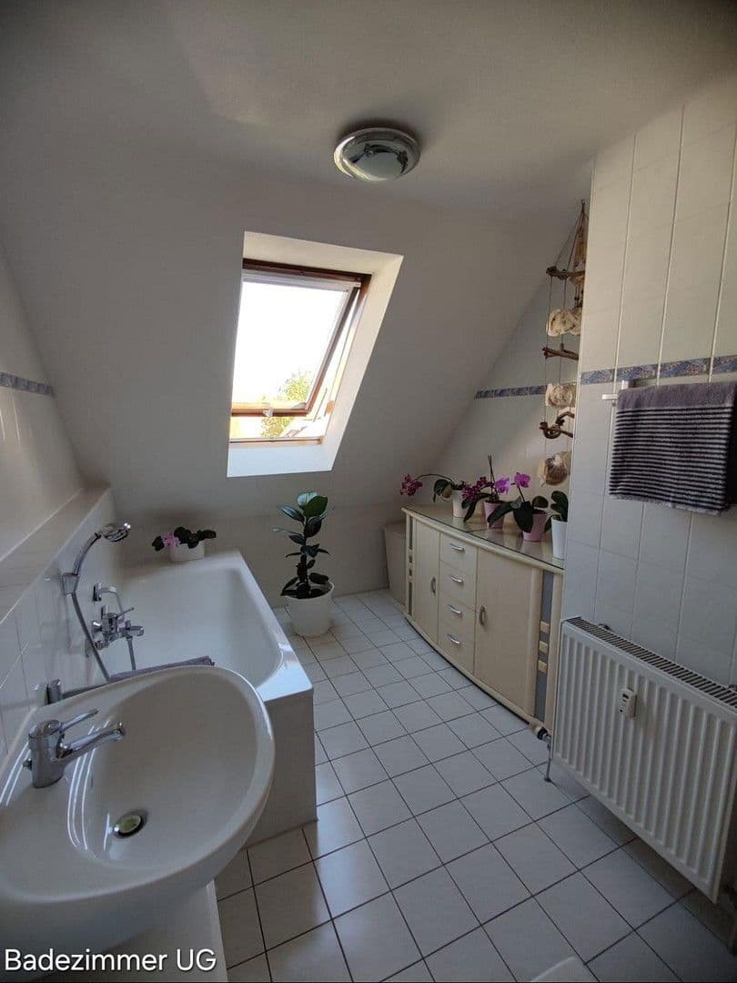 Predaj bytu 4-izbový 94 m², Friedrich-von-Heyd-Strasse, Weinsberg, Bádensko-Wurttembersko Predaj bytu 4-izbový 94 m², Friedrich-von-Heyd-Strasse, Weinsberg, Bádensko-Wurttembersko