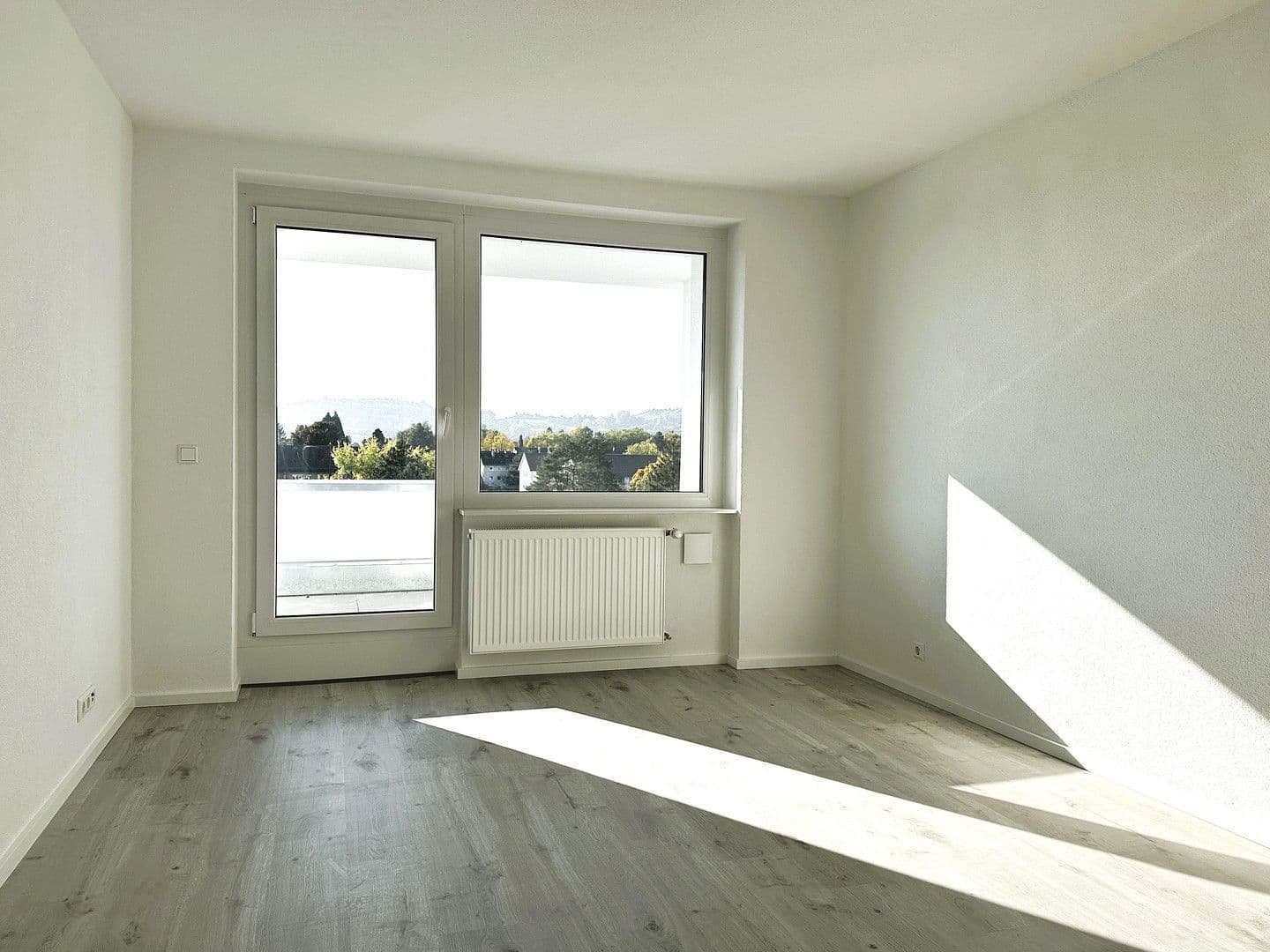 Prenájom bytu 2-izbový 46 m², Fichtestr. 42, Singen (Hohentwiel), Bádensko-Wurttembersko Prenájom bytu 2-izbový 46 m², Fichtestr. 42, Singen (Hohentwiel), Bádensko-Wurttembersko