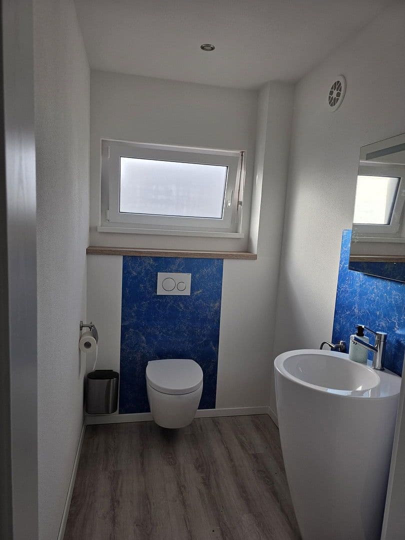 Predaj domu 167 m², pozemek 603 m², Niedereschach, Bádensko-Wurttembersko Predaj domu 167 m², pozemek 603 m², Niedereschach, Bádensko-Wurttembersko