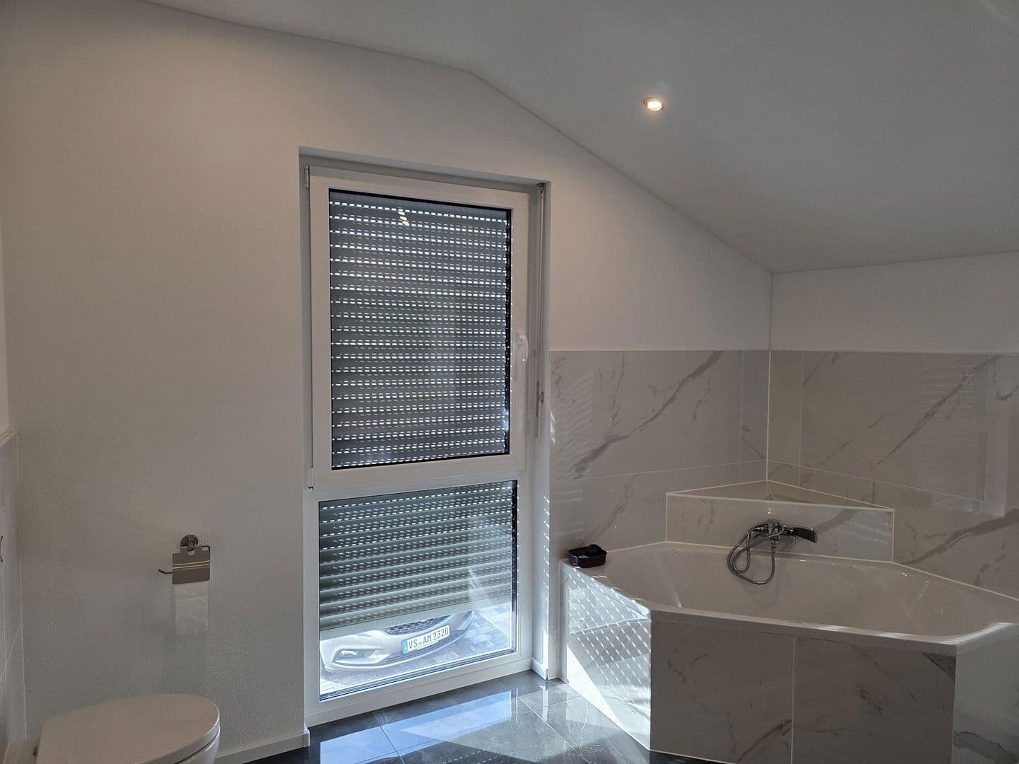 Predaj domu 167 m², pozemek 603 m², Niedereschach, Bádensko-Wurttembersko Predaj domu 167 m², pozemek 603 m², Niedereschach, Bádensko-Wurttembersko