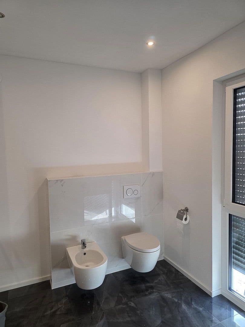 Predaj domu 167 m², pozemek 603 m², Niedereschach, Bádensko-Wurttembersko Predaj domu 167 m², pozemek 603 m², Niedereschach, Bádensko-Wurttembersko