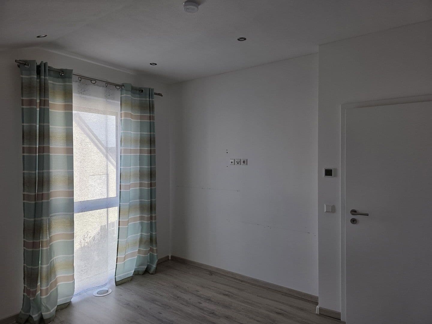 Predaj domu 167 m², pozemek 603 m², Niedereschach, Bádensko-Wurttembersko Predaj domu 167 m², pozemek 603 m², Niedereschach, Bádensko-Wurttembersko