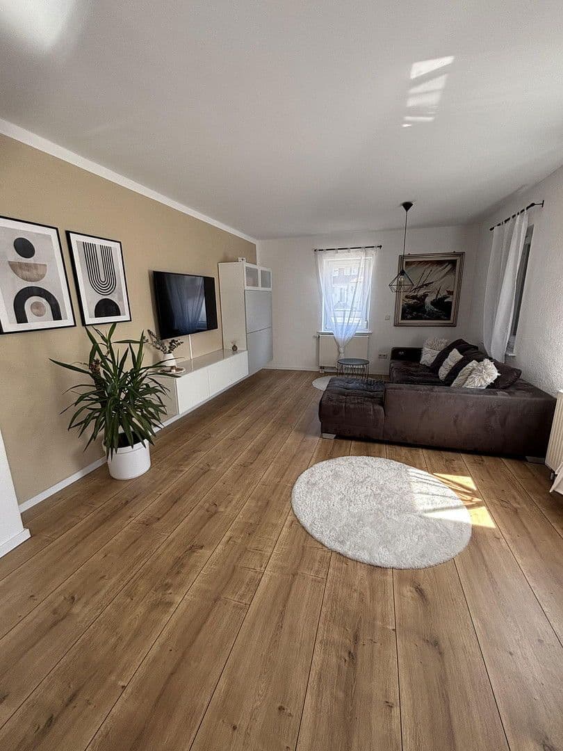 Predaj domu 140 m², pozemek 479 m², Balingen, Bádensko-Wurttembersko Predaj domu 140 m², pozemek 479 m², Balingen, Bádensko-Wurttembersko