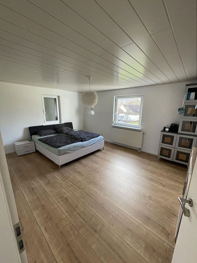 Predaj domu 140 m², pozemek 479 m², Balingen, Bádensko-Wurttembersko Predaj domu 140 m², pozemek 479 m², Balingen, Bádensko-Wurttembersko