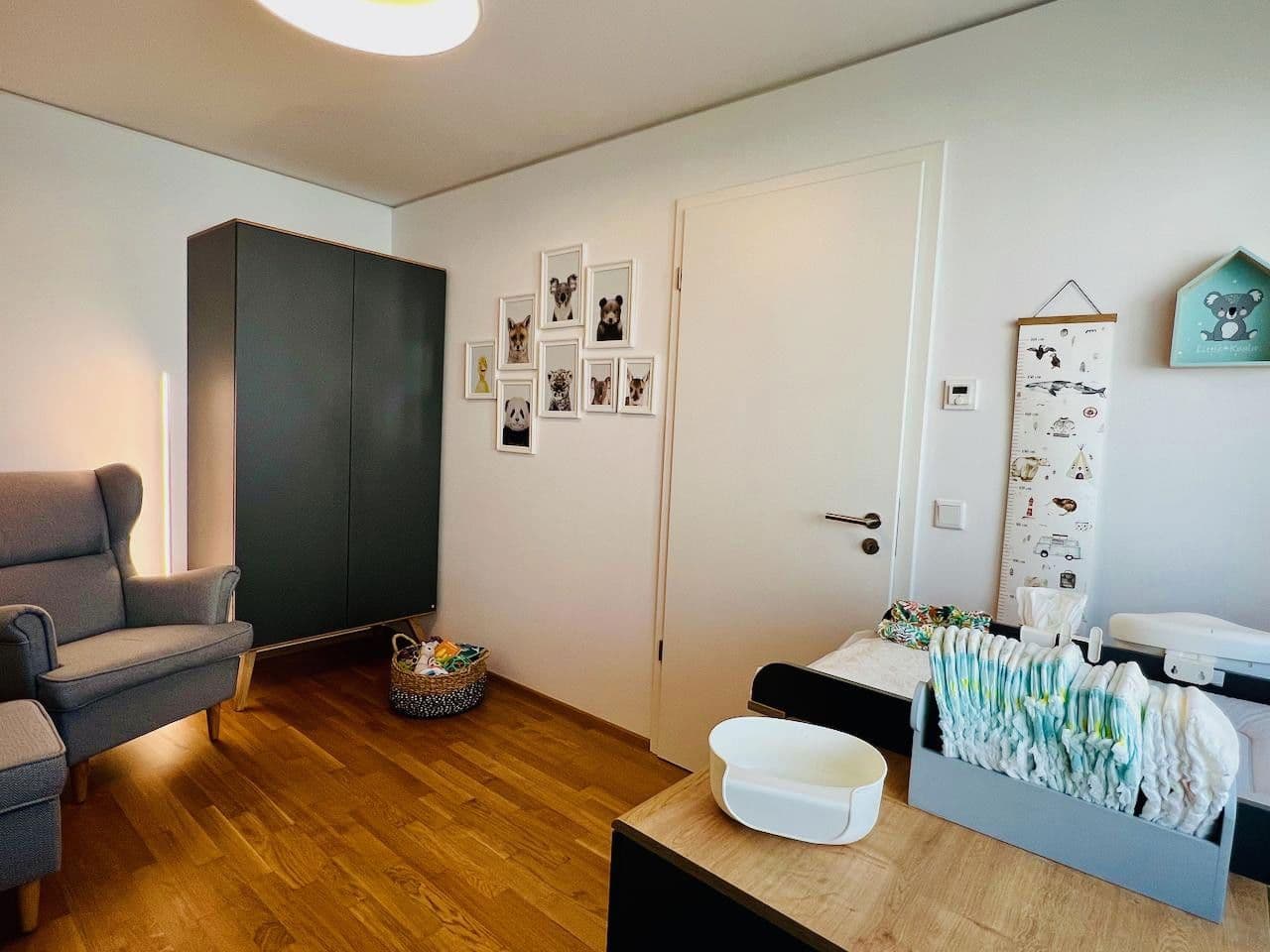 Prenájom bytu 3-izbový 110 m², Peterstr. 33, Nürnberg, Bavorsko Prenájom bytu 3-izbový 110 m², Peterstr. 33, Nürnberg, Bavorsko