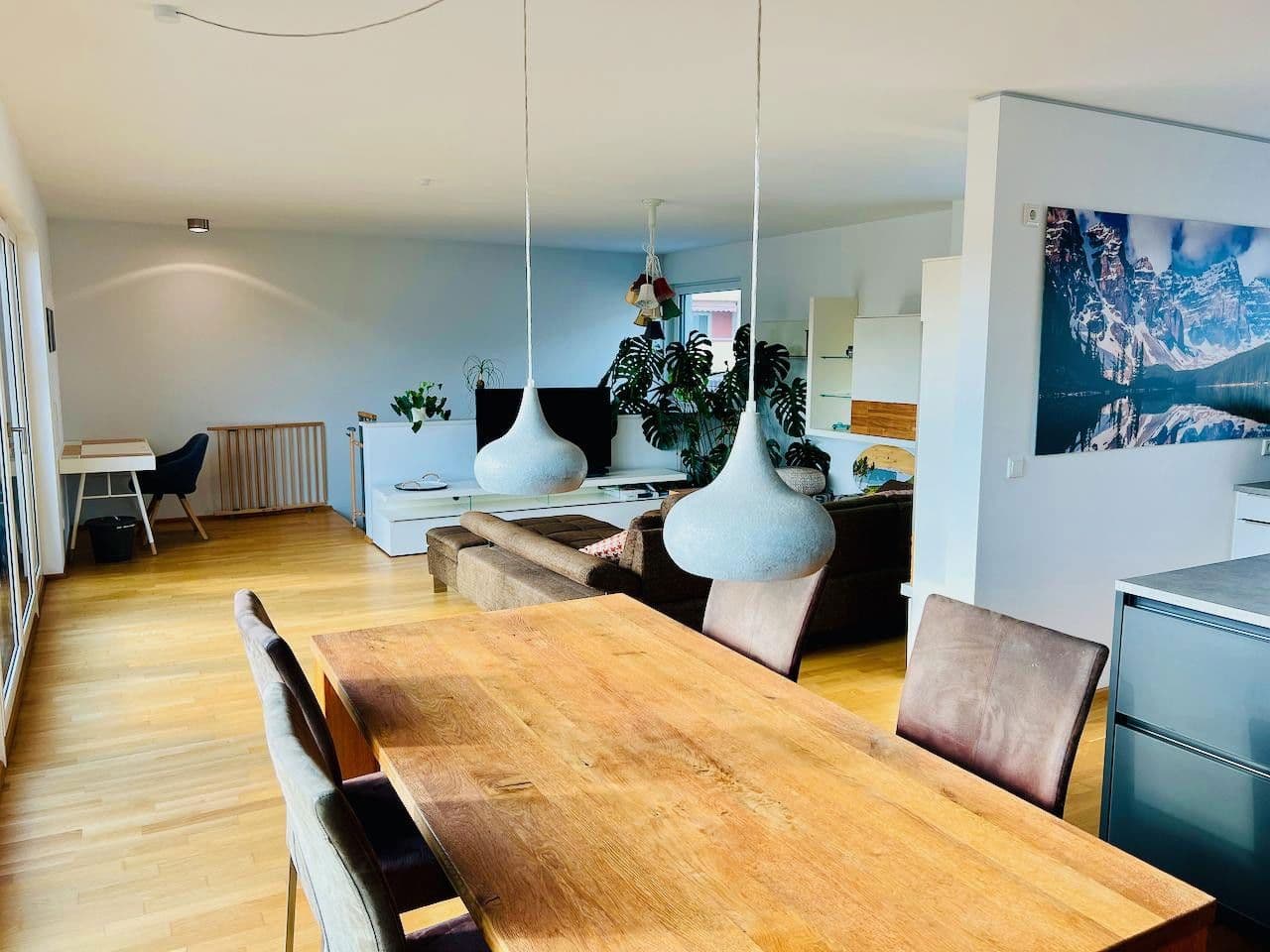 Prenájom bytu 3-izbový 110 m², Peterstr. 33, Nürnberg, Bavorsko Prenájom bytu 3-izbový 110 m², Peterstr. 33, Nürnberg, Bavorsko