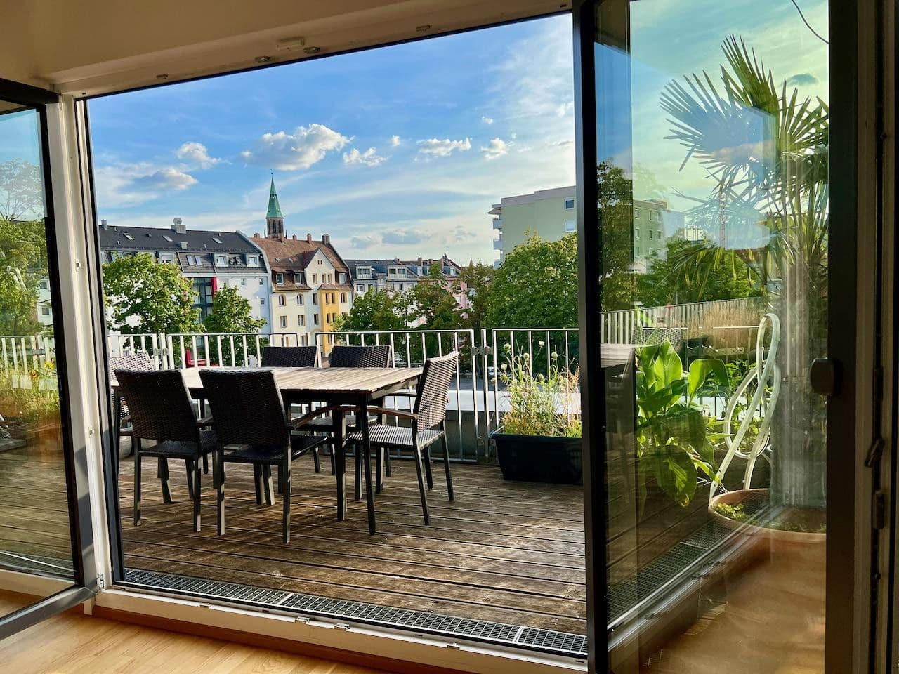 Prenájom bytu 3-izbový 110 m², Peterstr. 33, Nürnberg, Bavorsko Prenájom bytu 3-izbový 110 m², Peterstr. 33, Nürnberg, Bavorsko