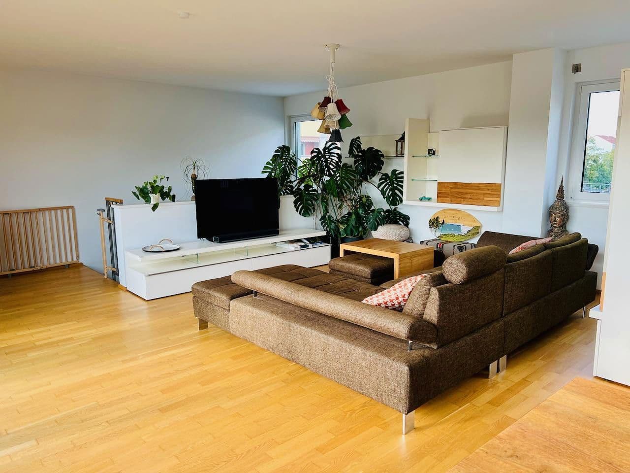 Prenájom bytu 3-izbový 110 m², Peterstr. 33, Nürnberg, Bavorsko Prenájom bytu 3-izbový 110 m², Peterstr. 33, Nürnberg, Bavorsko