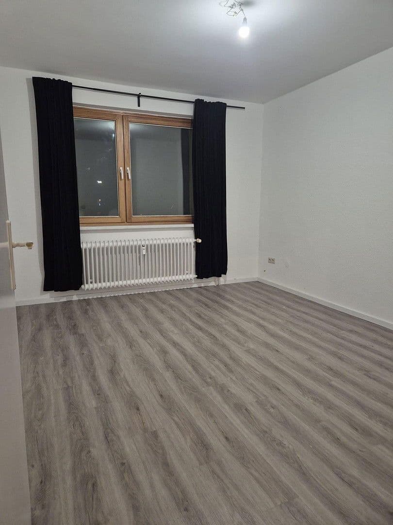 Predaj bytu 2-izbový 72 m², Burgfrauenstrasse 118a, Berlin, Berlín Predaj bytu 2-izbový 72 m², Burgfrauenstrasse 118a, Berlin, Berlín