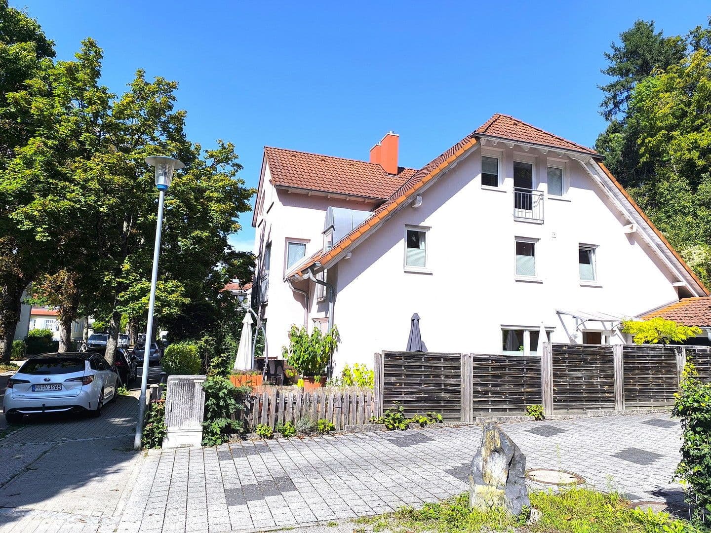 Predaj domu 154 m², pozemek 186 m², Staufen im Breisgau, Bádensko-Wurttembersko Predaj domu 154 m², pozemek 186 m², Staufen im Breisgau, Bádensko-Wurttembersko