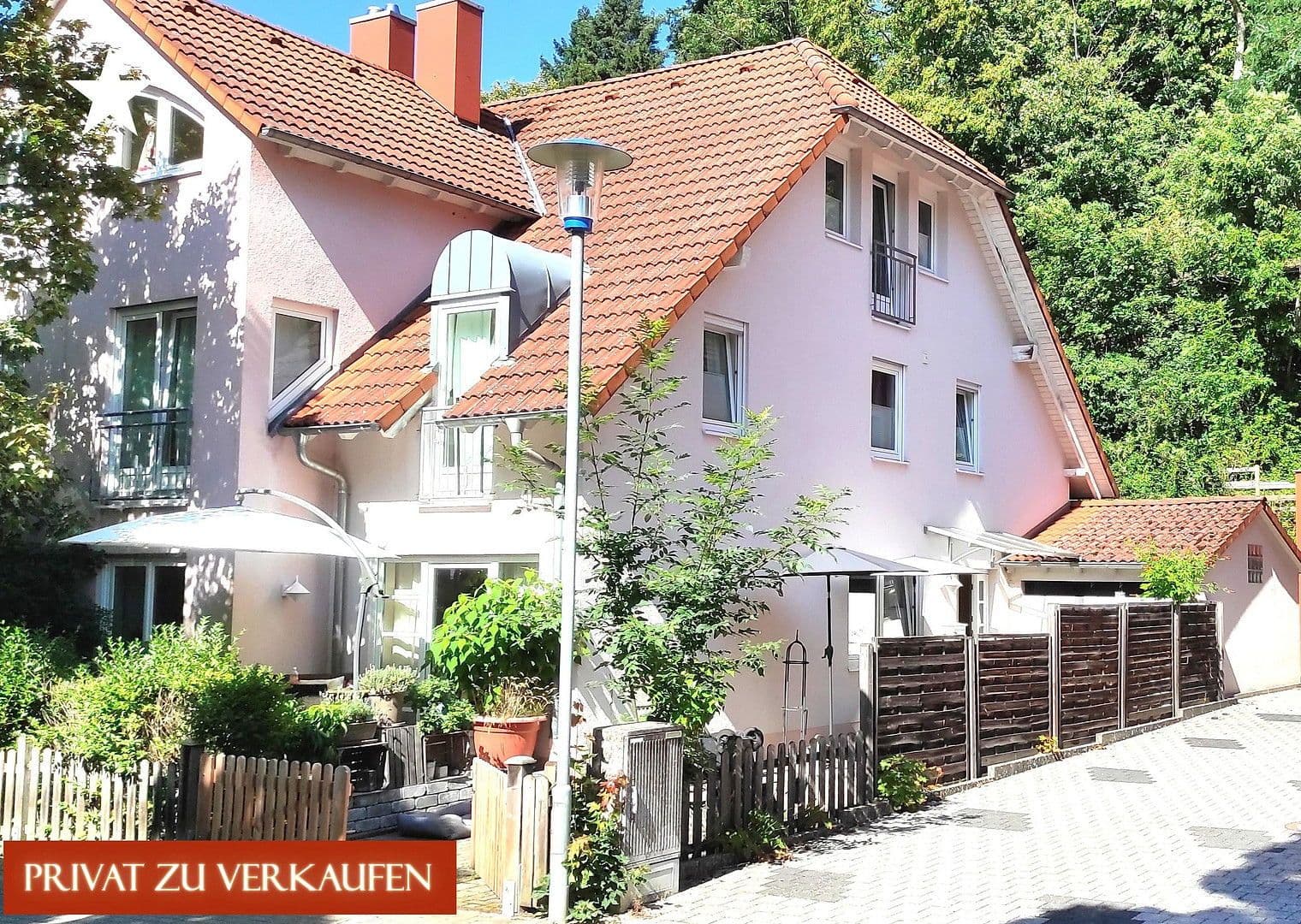 Predaj domu 154 m², pozemek 186 m², Staufen im Breisgau, Bádensko-Wurttembersko Predaj domu 154 m², pozemek 186 m², Staufen im Breisgau, Bádensko-Wurttembersko