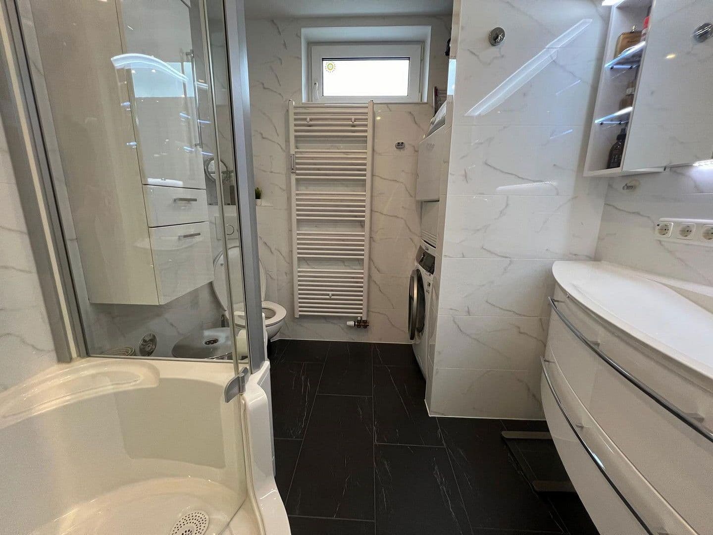 Predaj bytu 4-izbový 90 m², Albert-Roßhaupterstraße 14, München, Bavorsko Predaj bytu 4-izbový 90 m², Albert-Roßhaupterstraße 14, München, Bavorsko