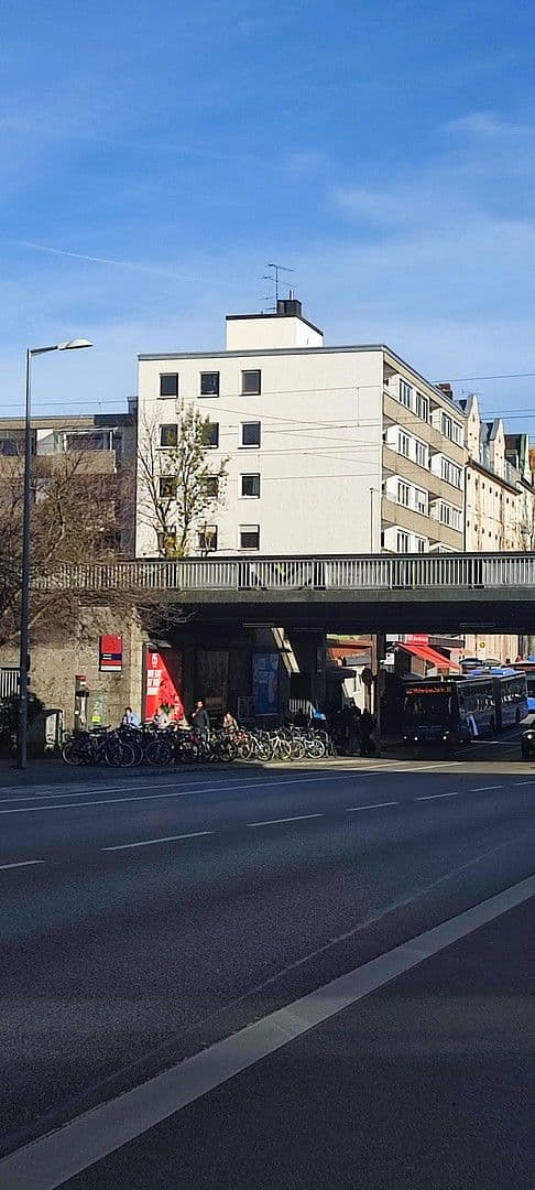 Predaj bytu 4-izbový 90 m², Albert-Roßhaupterstraße 14, München, Bavorsko Predaj bytu 4-izbový 90 m², Albert-Roßhaupterstraße 14, München, Bavorsko