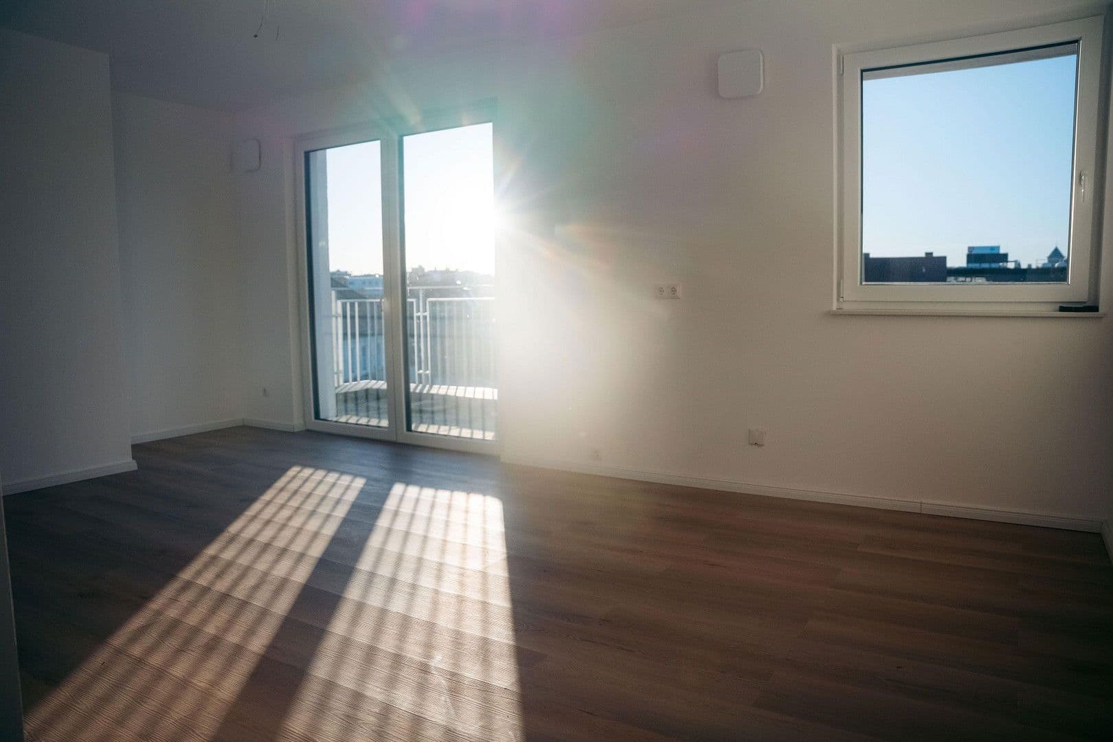 Prenájom bytu 3-izbový 92 m², Hackländerstr. 5, Osnabrück, Dolné Sasko Prenájom bytu 3-izbový 92 m², Hackländerstr. 5, Osnabrück, Dolné Sasko